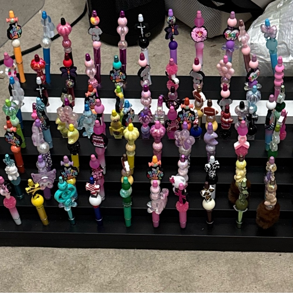 Colorful Pens Set
